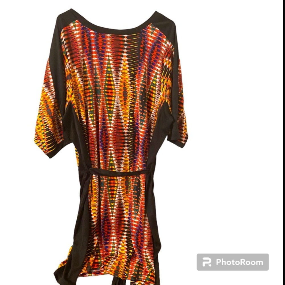 Jaqueline Design Studio NWT Plus Size 3x Pullover Belted Print Dress. - Picture 2 of 5